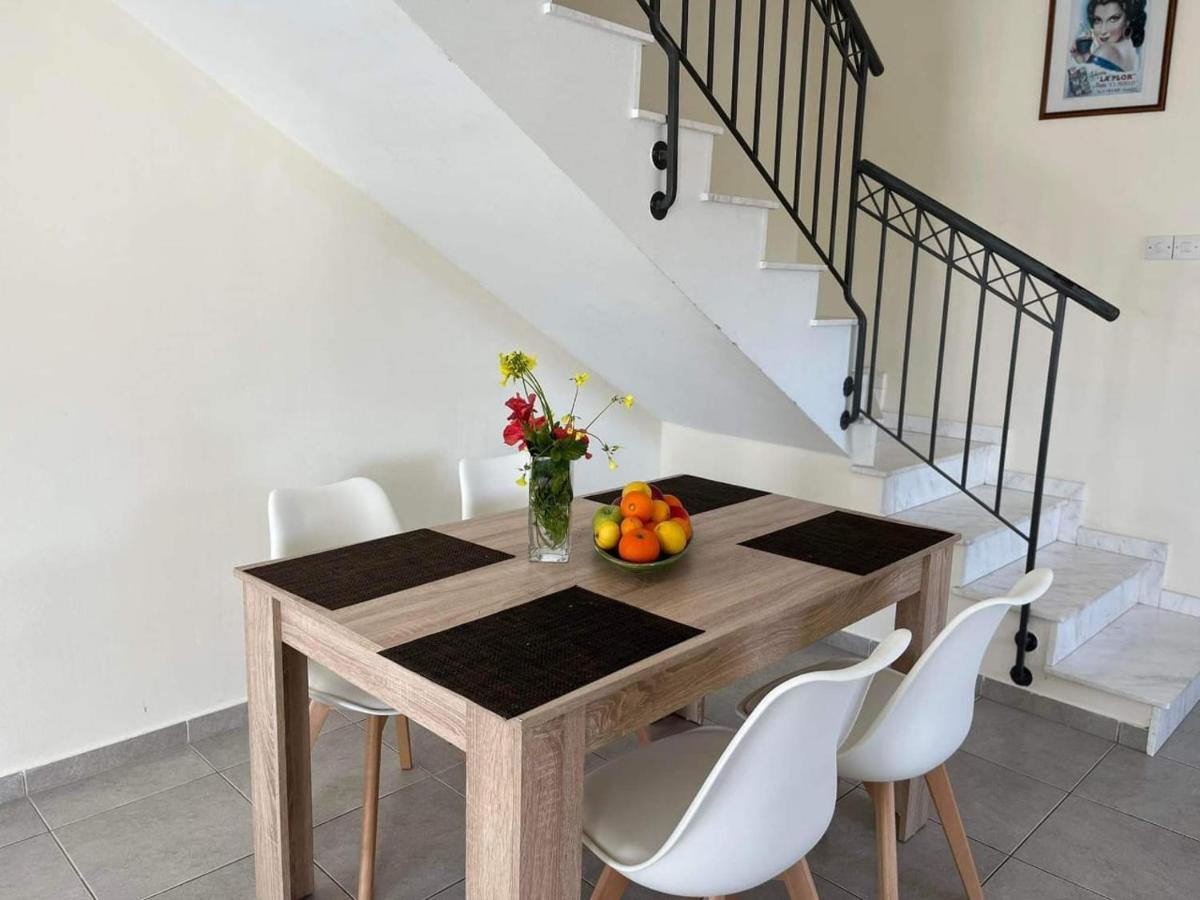 Desire Gardens 2Bedroom Townhouse Peyia Exterior foto